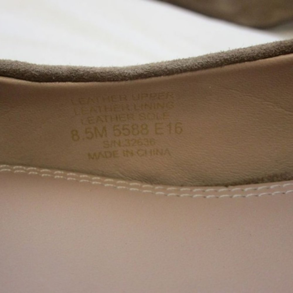 Tory Burch Colt 45MM Pump - Picture 6 of 8